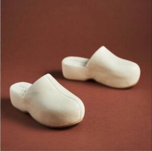 Coconuts by Matisse Cream Slip-On Clogs